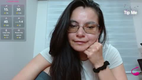 Tiny Caroline online show from July 2026 03:59:02 AM