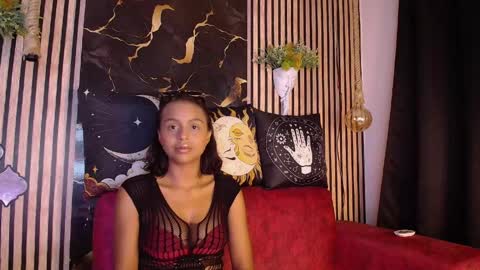 Tiny  online show from May 2026 06:18:02 AM