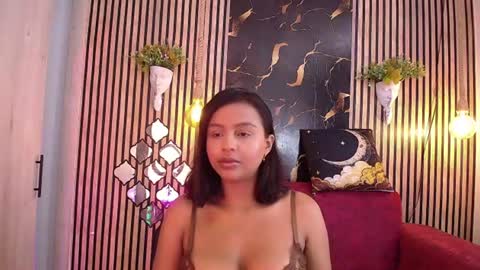 Snapshot of tiny_cherry chatting on June 2026 01:47:01 PM Tiny online show from June 2026 01:47:01 PM