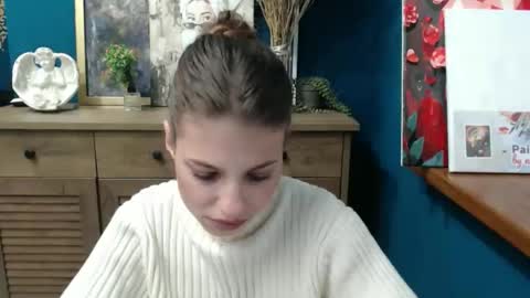 Gloria online show from November 2025 07:41:02 AM