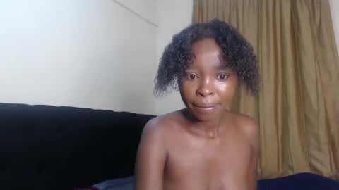 Snapshot of tiny_spoiler chatting on December 2024 01:26:01 AM tiny_spoiler online show from December 2024 01:26:01 AM