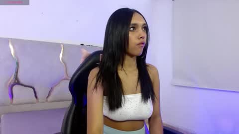 Snapshot of tiny_tay chatting on February 2026 11:36:02 AM tiny_tay online show from February 2026 11:36:02 AM