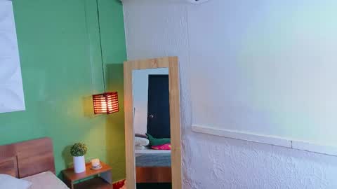 tiny_whore18 online show from May 2026 09:06:01 AM