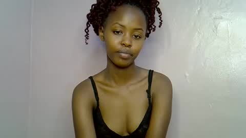 Snapshot of tinybarbie_ chatting on September 2025 08:34:02 PM Barbie online show from September 2025 08:34:02 PM