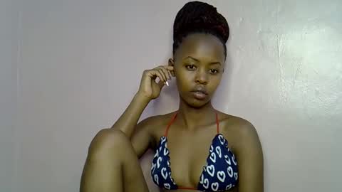 Snapshot of tinybarbie_ chatting on September 2025 04:17:01 AM Barbie online show from September 2025 04:17:01 AM