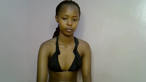 Snapshot of tinybarbie_ chatting on October 2025 10:10:01 PM Barbie online show from October 2025 10:10:01 PM