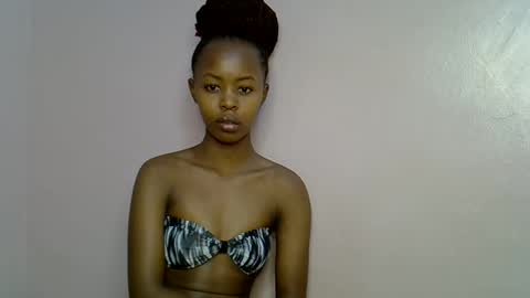 Snapshot of tinybarbie_ chatting on October 2025 06:14:01 AM Barbie online show from October 2025 06:14:01 AM