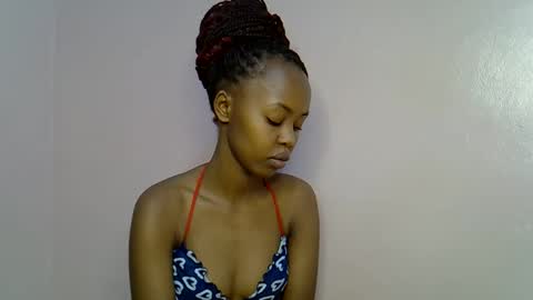 Snapshot of tinybarbie_ chatting on October 2025 03:36:02 AM Barbie online show from October 2025 03:36:02 AM