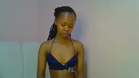 Snapshot of tinybarbie_ chatting on November 2025 04:07:02 PM Barbie online show from November 2025 04:07:02 PM