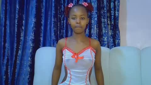 Snapshot of tinybarbie_ chatting on June 2026 03:36:01 PM Barbie online show from June 2026 03:36:01 PM