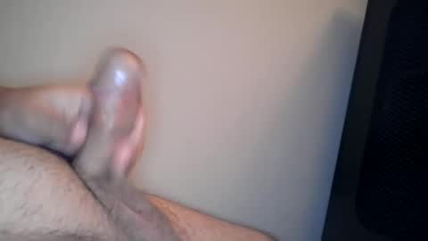 Snapshot of tinyd46 chatting on January 2026 01:08:01 AM tinyd46 online show from January 2026 01:08:01 AM