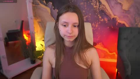 tinynataliee online show from May 2026 07:06:01 AM