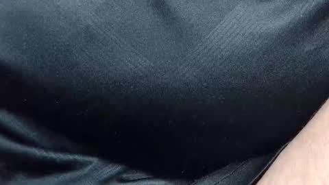 Snapshot of tinypecker6 chatting on November 2025 03:01:02 PM tinypecker6 online show from November 2025 03:01:02 PM