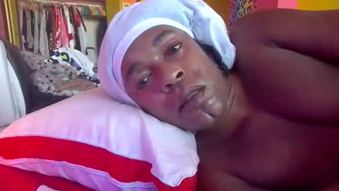 Snapshot of tinypoodledick chatting on March 2026 12:10:02 PM littledpoodledick online show from March 2026 12:10:02 PM