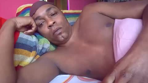 Snapshot of tinypoodledick chatting on March 2026 07:08:02 PM littledpoodledick online show from March 2026 07:08:02 PM