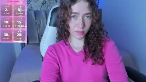 tinysophi online show from June 2026 02:04:01 PM