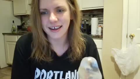 Snapshot of tinywithtiddies chatting on November 2025 01:39:01 AM tinywithtiddies online show from November 2025 01:39:01 AM