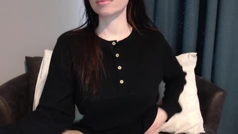 TinyyTina online show from January 2025 04:02:02 PM