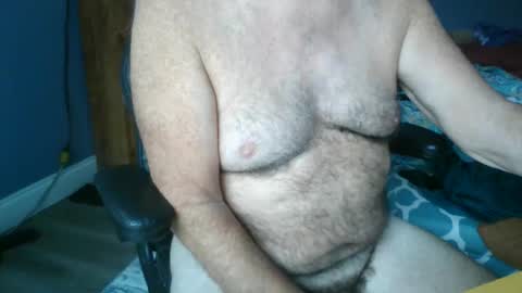 Snapshot of titman98 chatting on November 2025 02:40:02 PM titman98 online show from November 2025 02:40:02 PM