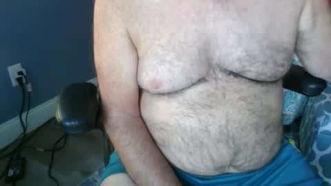 Snapshot of titman98 chatting on November 2025 01:10:01 PM titman98 online show from November 2025 01:10:01 PM