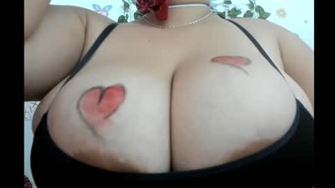 LILI  online show from February 2025 01:29:01 PM