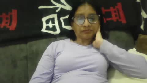 Ester online show from September 2025 12:03:02 AM