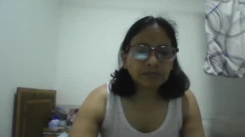 Ester online show from November 2025 02:28:02 AM
