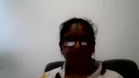 Ester online show from March 2026 10:59:02 AM