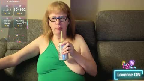 tittylandqc online show from April 2026 01:37:01 AM