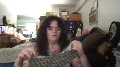 Snapshot of titzntattz chatting on February 2026 10:44:01 PM formerly bigtittygothwhore online show from February 2026 10:44:01 PM