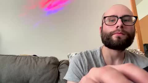 tkerrick28 online show from February 2026 07:32:02 PM