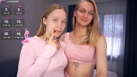 Snapshot of tobicovitt chatting on September 2025 08:19:01 AM Mary online show from September 2025 08:19:01 AM