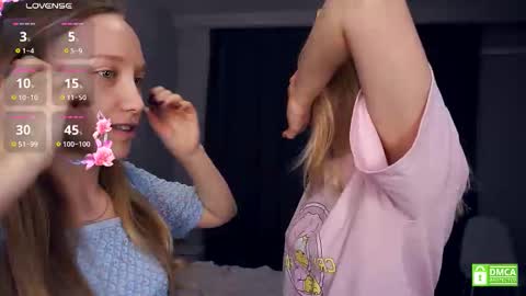 Snapshot of tobicovitt chatting on October 2025 07:17:02 AM Mary online show from October 2025 07:17:02 AM