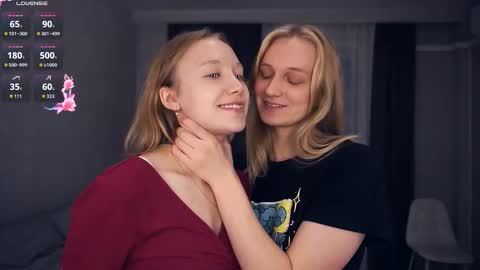 Snapshot of tobicovitt chatting on October 2025 06:47:02 AM Mary online show from October 2025 06:47:02 AM