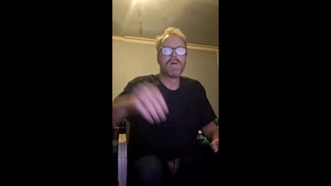 Snapshot of todd25697 chatting on January 2026 02:27:02 AM todd25697 online show from January 2026 02:27:02 AM