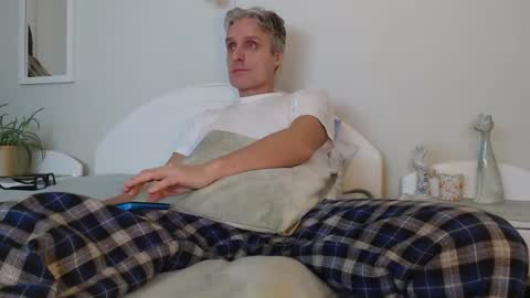 Daniel Bisexual uncut 20cm online show from December 2024 03:48:01 PM