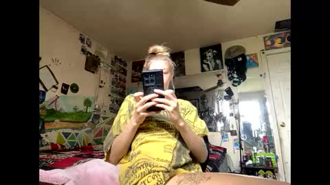 tohottohandletocoldtohold online show from March 2026 04:18:01 PM