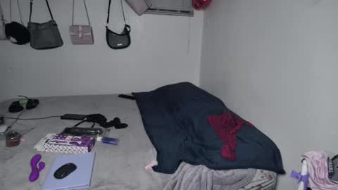 tokichax60 online show from February 2026 05:33:02 AM