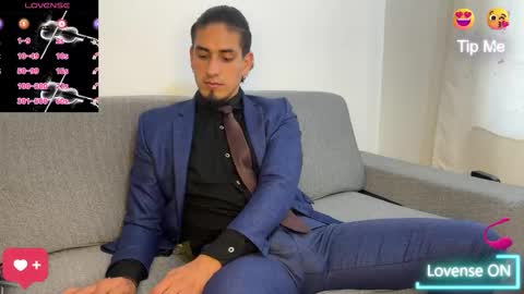 TOM online show from December 2025 06:04:02 PM