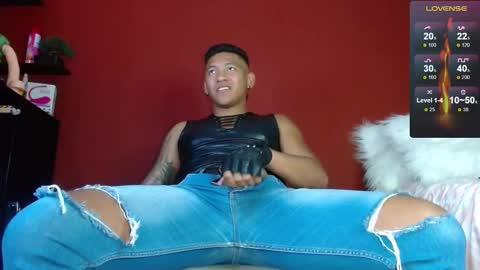 Tom online show from February 2025 02:30:01 PM