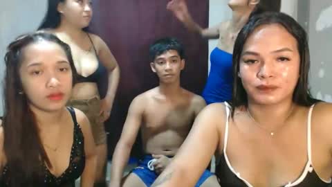 Snapshot of tom_denzel chatting on February 2026 02:54:02 PM jay online show from February 2026 02:54:02 PM