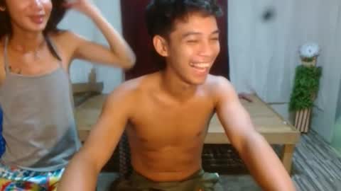 Snapshot of tom_denzel chatting on February 2026 10:15:01 PM jay online show from February 2026 10:15:01 PM