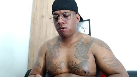 Snapshot of tom_miller chatting on February 2025 09:07:01 AM Tom Miller online show from February 2025 09:07:01 AM