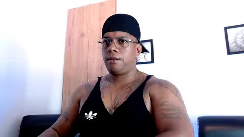 Snapshot of tom_miller chatting on March 2025 04:34:02 AM Tom Miller online show from March 2025 04:34:02 AM