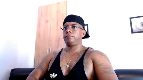 Snapshot of tom_miller chatting on March 2025 07:49:02 AM Tom Miller online show from March 2025 07:49:02 AM