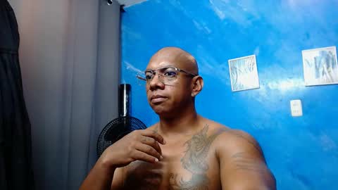 Snapshot of tom_miller chatting on February 2026 08:45:02 PM Tom Miller online show from February 2026 08:45:02 PM