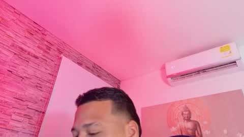 Tom muscle1 online show from December 2025 12:32:01 PM