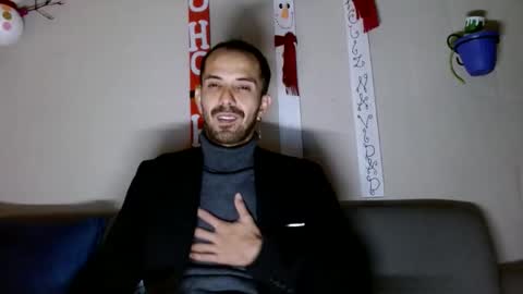 Snapshot of tomas_gerauld chatting on December 2024 03:11:02 AM tomas gerauld. make me happy with 10000 tokens online show from December 2024 03:11:02 AM