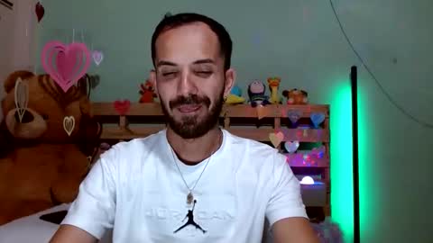 Snapshot of tomas_gerauld chatting on February 2026 02:32:02 AM tomas gerauld. make me happy with 10000 tokens online show from February 2026 02:32:02 AM