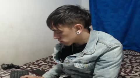 tomas_turbado_ online show from August 2026 11:50:01 PM